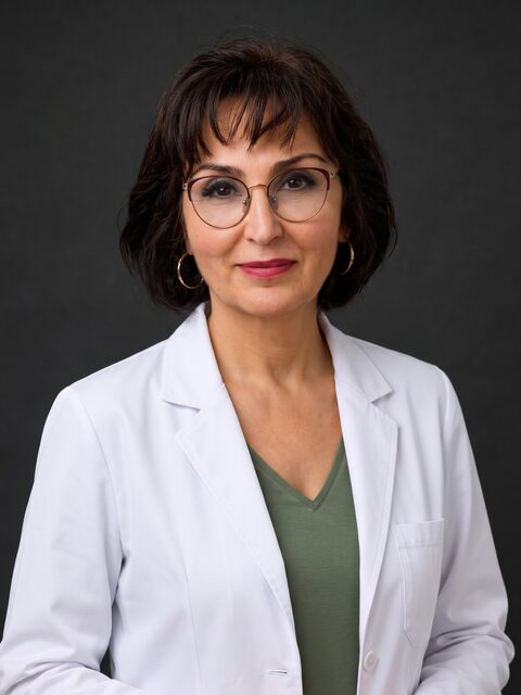 Uzm. Dr. Nur Topçu