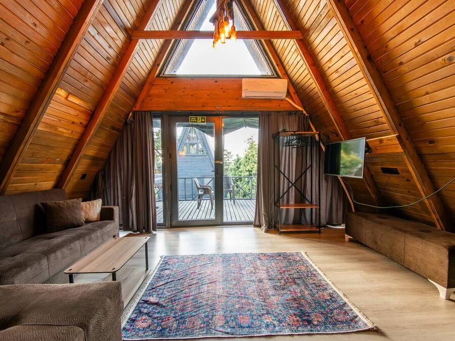 Grandeur Sapanca 2+1 bungalow, inside and out 8