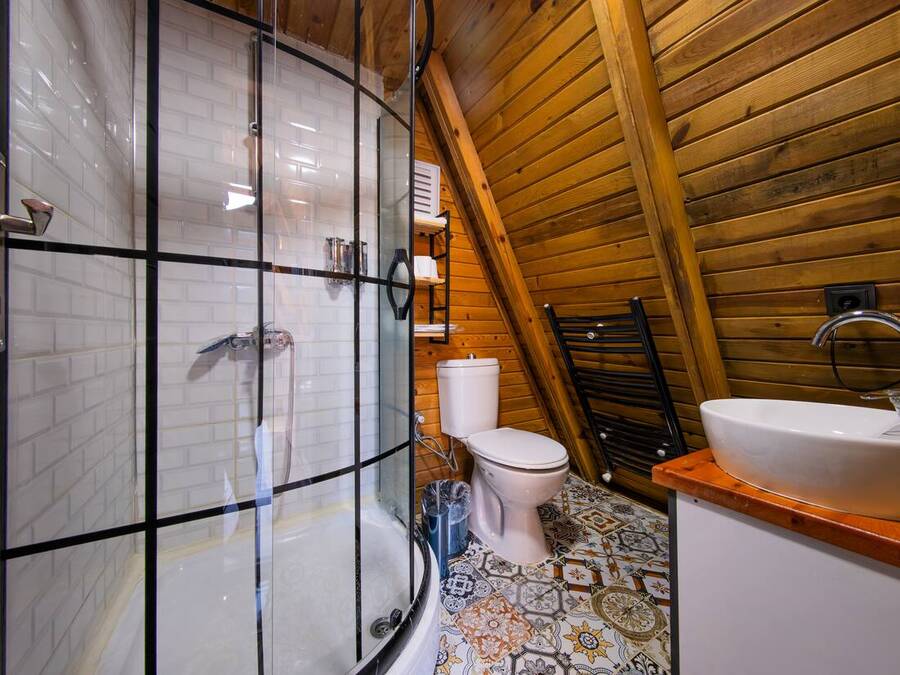 Grandeur Sapanca 4+1 bungalow, inside and out 10